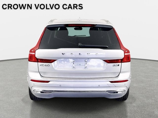 2023 Volvo XC60 Plus Bright Theme