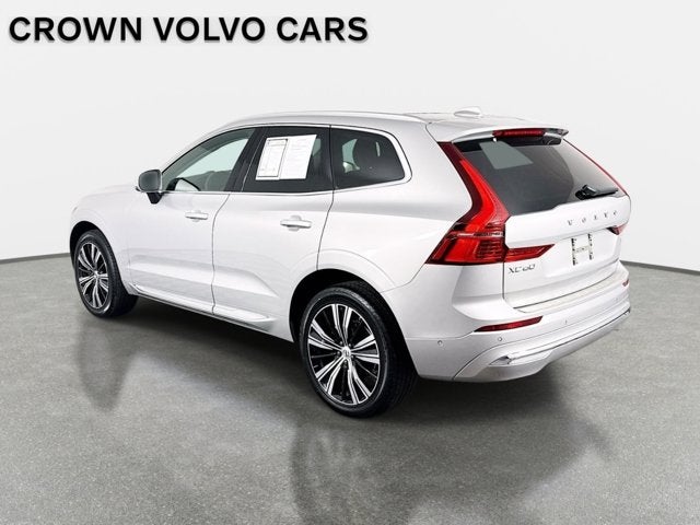 2023 Volvo XC60 Plus Bright Theme