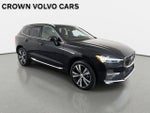 2023 Volvo XC60 Plus Bright Theme