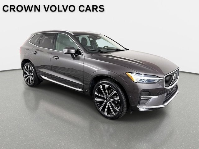 2023 Volvo XC60 Ultimate Bright Theme