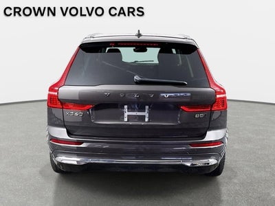 2023 Volvo XC60 Ultimate Bright Theme