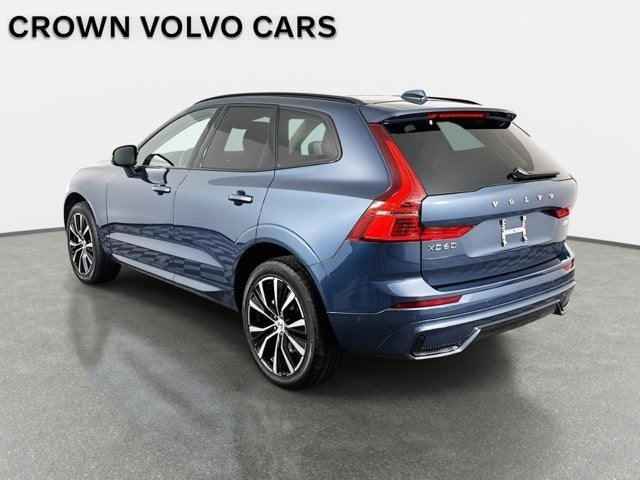 2024 Volvo XC60 Plus Dark Theme