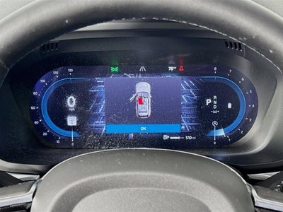 2024 Volvo XC60 Plus Dark Theme