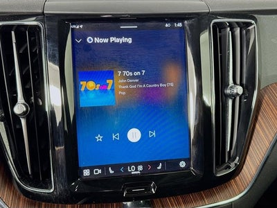 2024 Volvo XC60 Plus Dark Theme