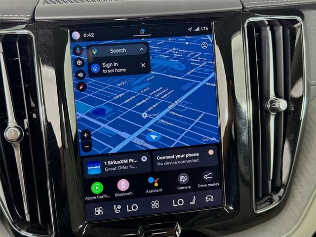 2024 Volvo XC60 Ultimate Dark Theme