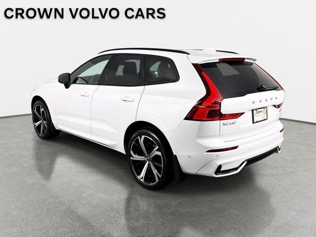 2024 Volvo XC60 Ultimate Dark Theme