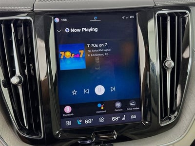 2024 Volvo XC60 Ultimate Dark Theme