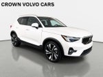 2023 Volvo XC40 Plus Bright Theme