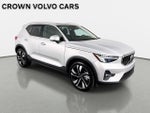 2023 Volvo XC40 Plus Bright Theme