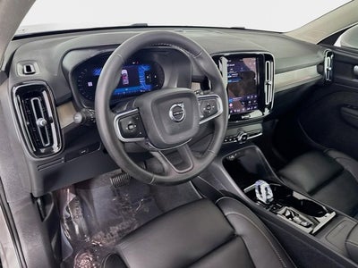 2023 Volvo XC40 Plus Bright Theme