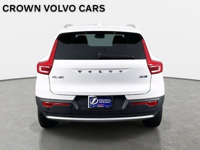 2023 Volvo XC40 Plus Bright Theme
