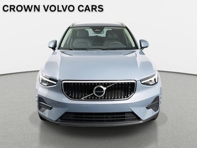 2023 Volvo XC40 Core