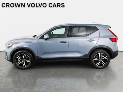 2023 Volvo XC40 Core