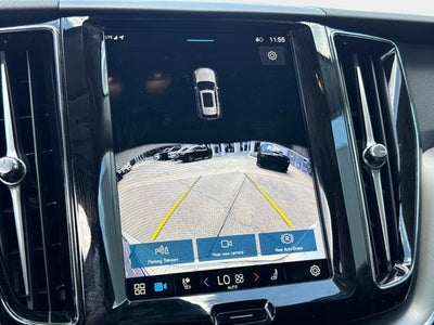 2025 Volvo XC60 Core