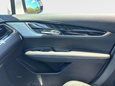 2023 Cadillac XT6 FWD Premium Luxury