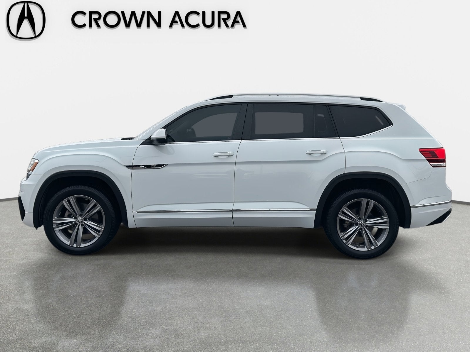 2019 Volkswagen Atlas 3.6L V6 SE w/Technology R-Line