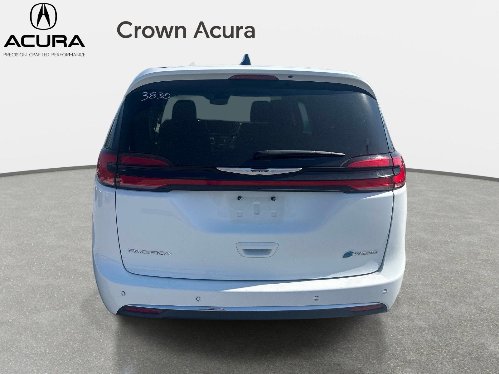 2024 Chrysler Pacifica Hybrid Select