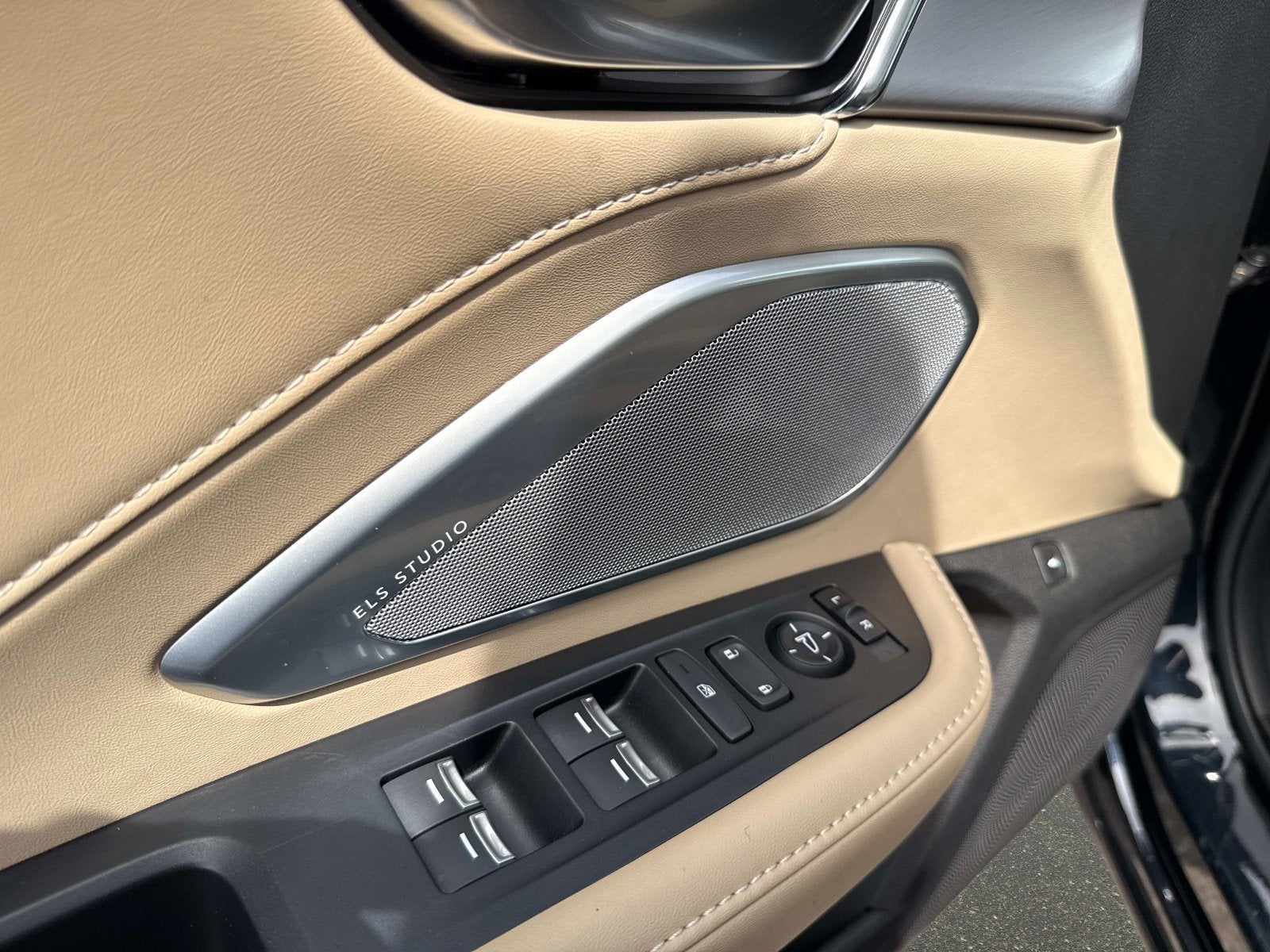 2023 Acura RDX w/Technology Package