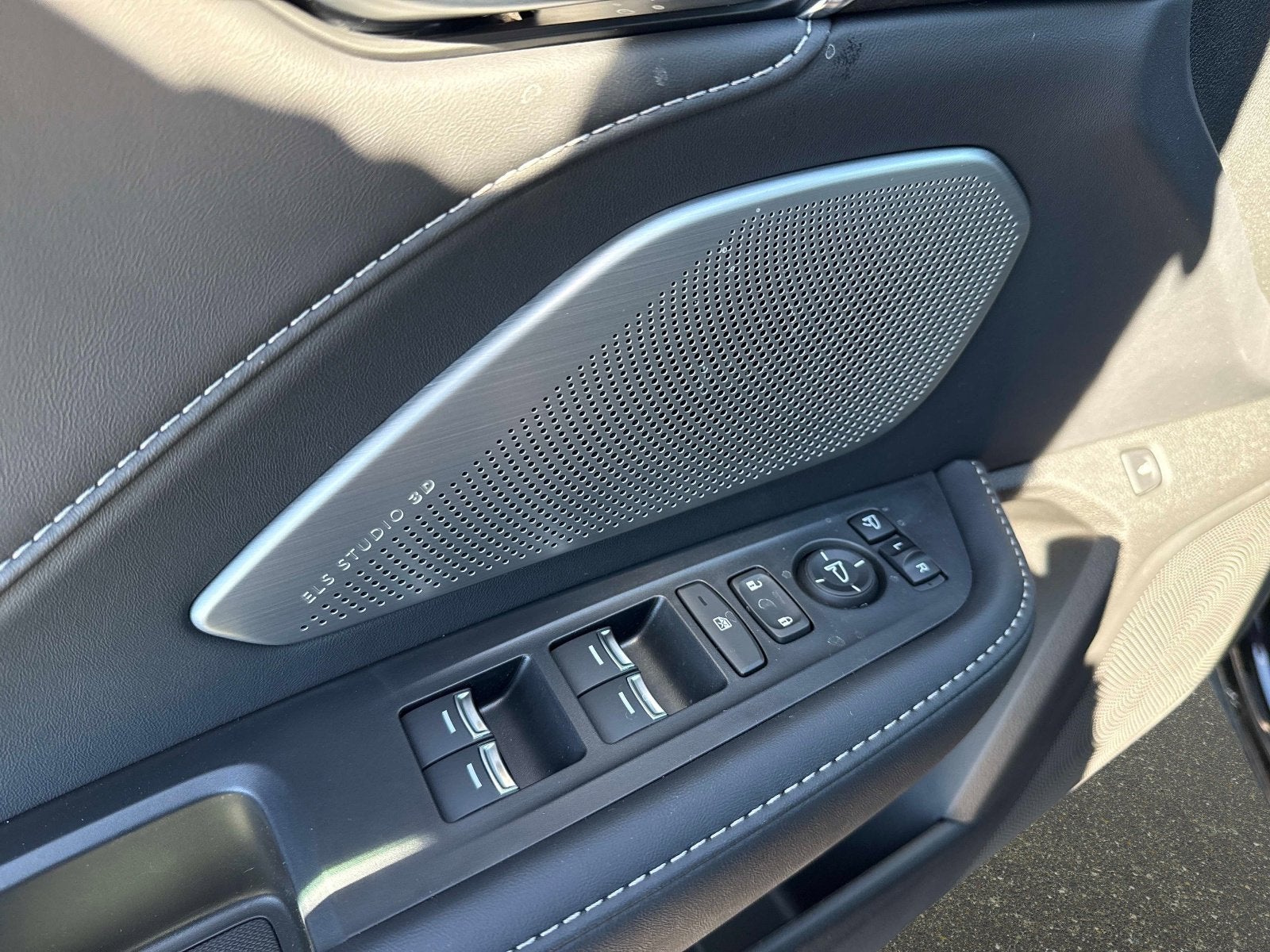 2026 Acura RDX w/Advance Package