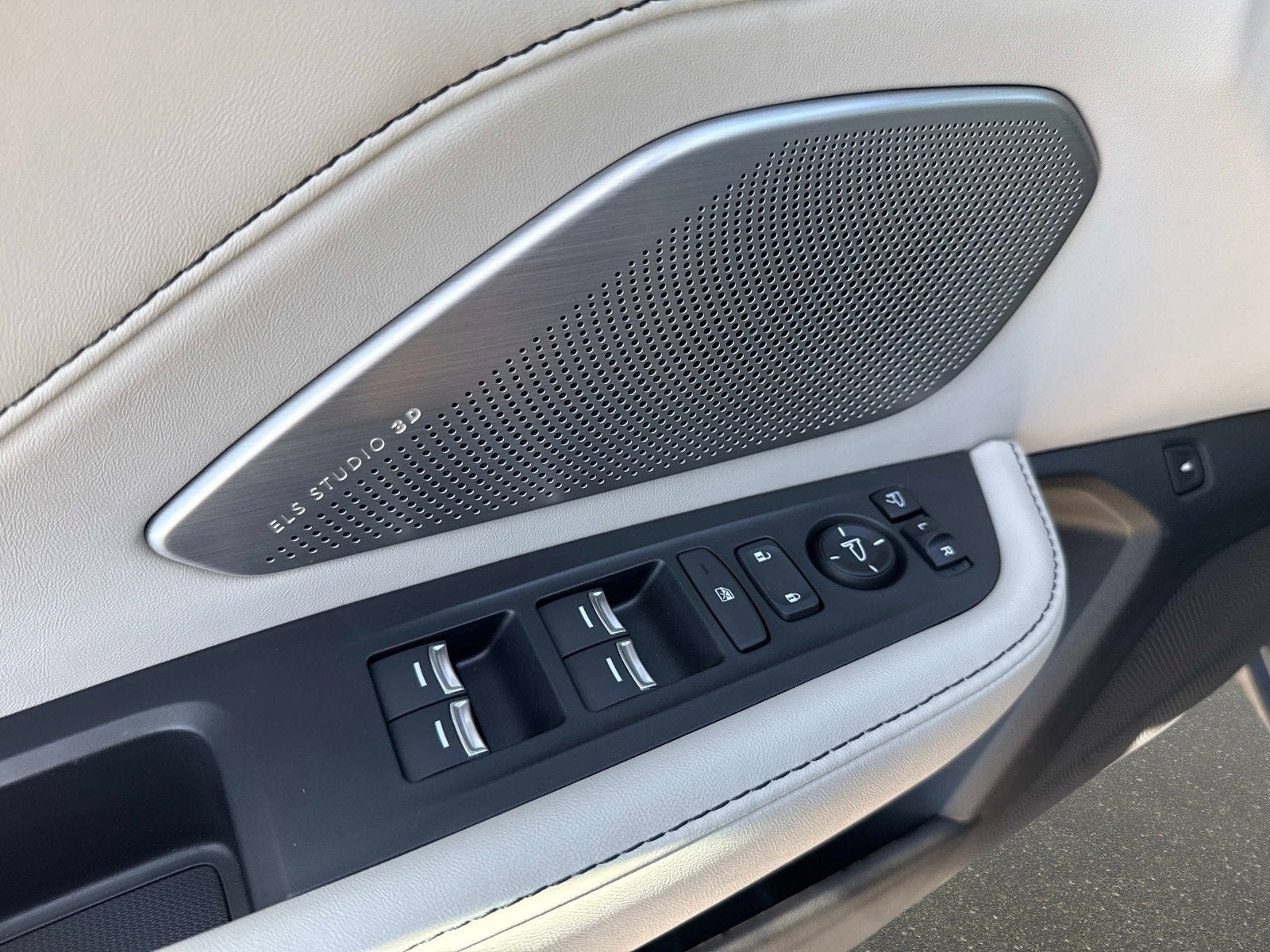 2026 Acura RDX w/Advance Package