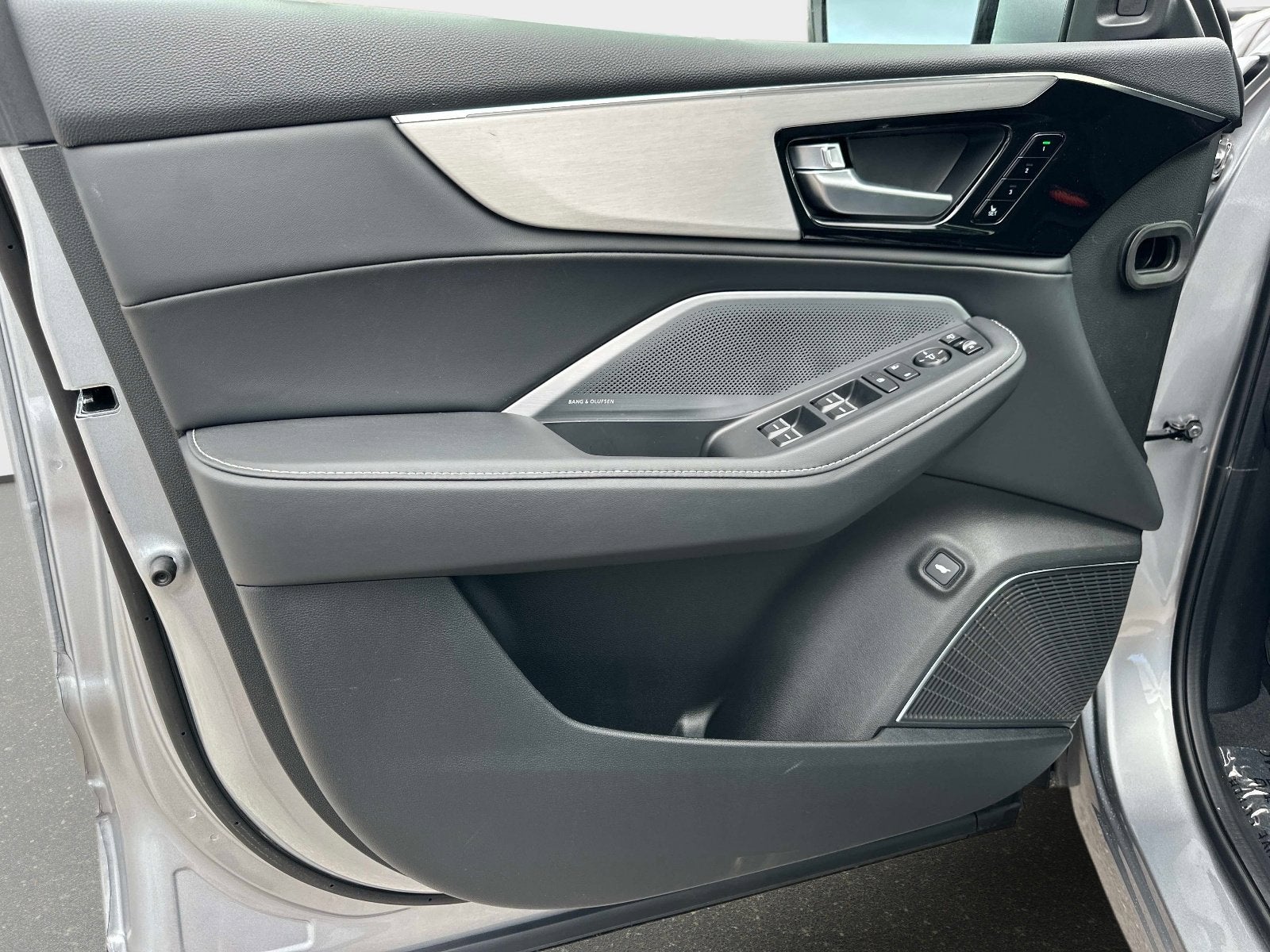 2026 Acura MDX w/Technology Package