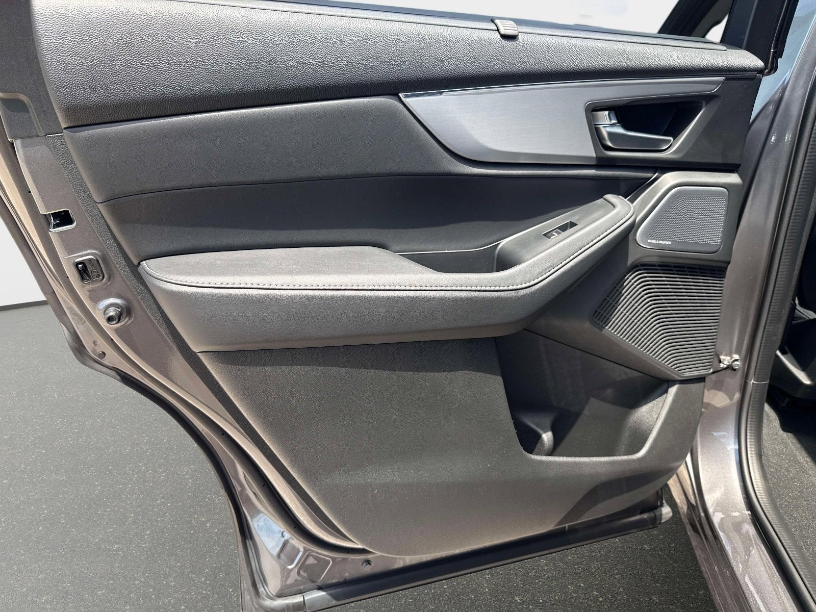 2026 Acura MDX w/Technology Package