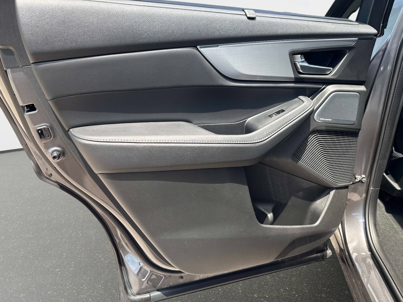 2026 Acura MDX w/Technology Package