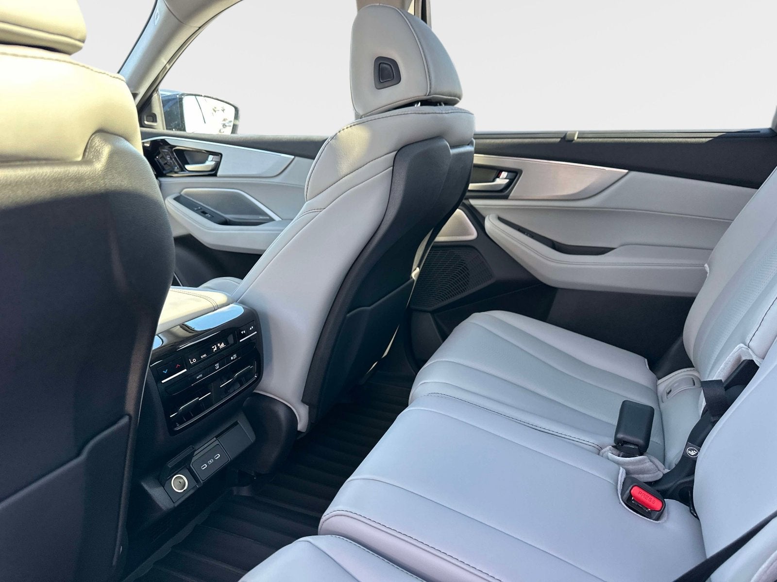 2026 Acura MDX w/Technology Package