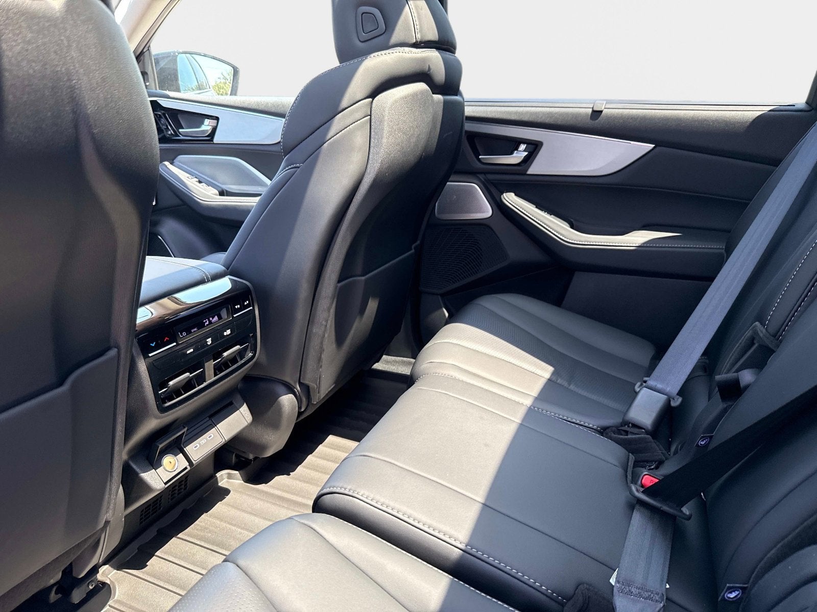 2026 Acura MDX w/Technology Package