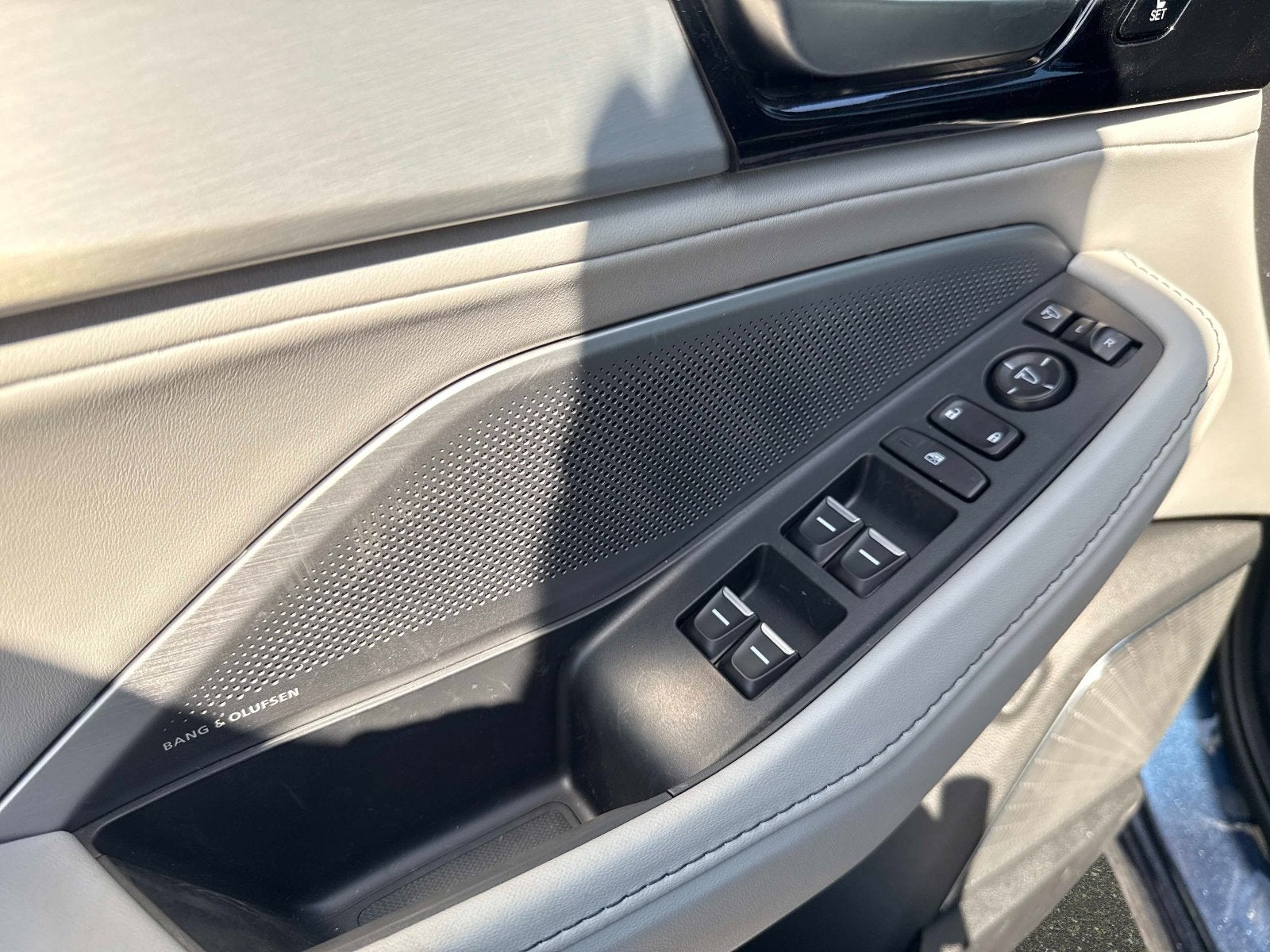 2026 Acura MDX w/Technology Package