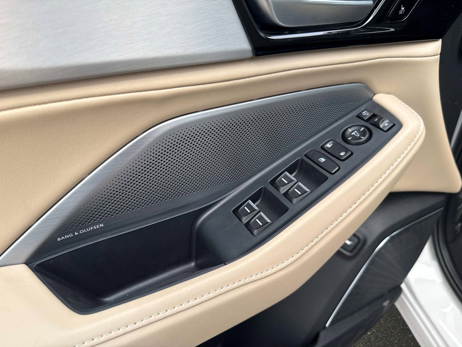 2026 Acura MDX w/Technology Package