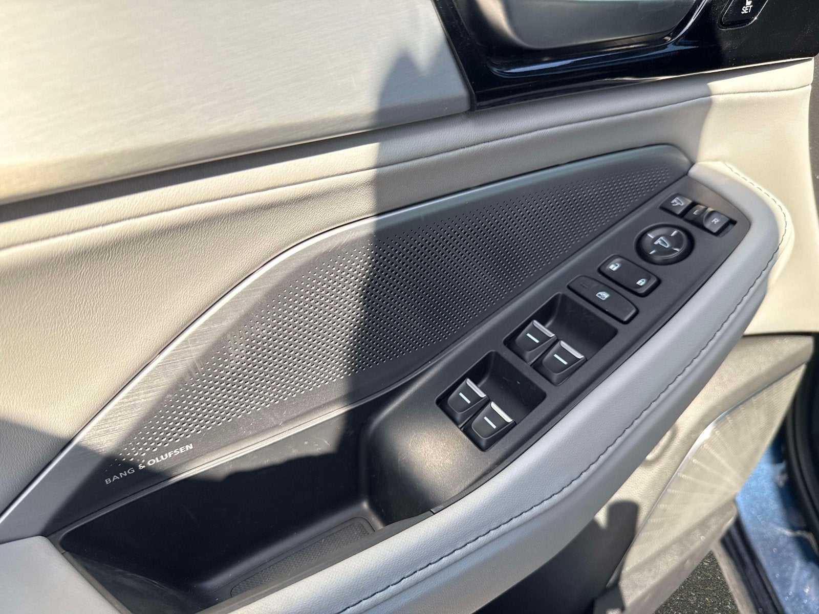 2026 Acura MDX w/Technology Package