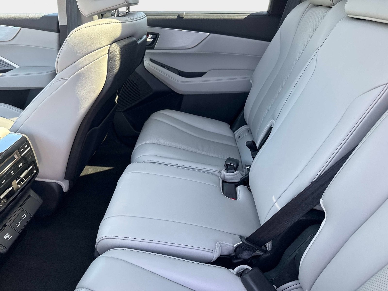 2023 Acura MDX w/Technology Package