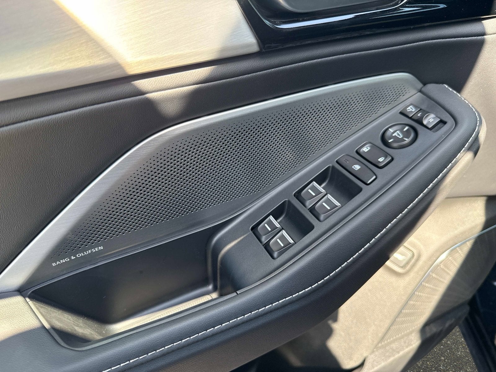 2026 Acura MDX w/Technology Package