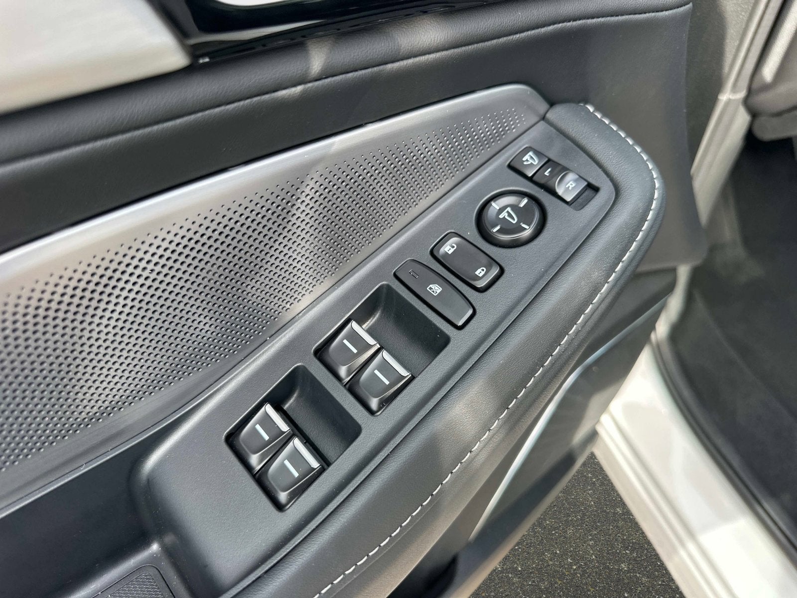 2026 Acura MDX w/Technology Package