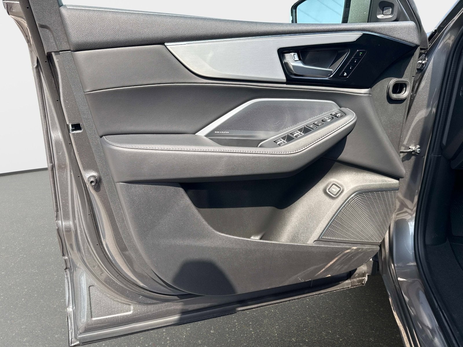 2026 Acura MDX w/Technology Package