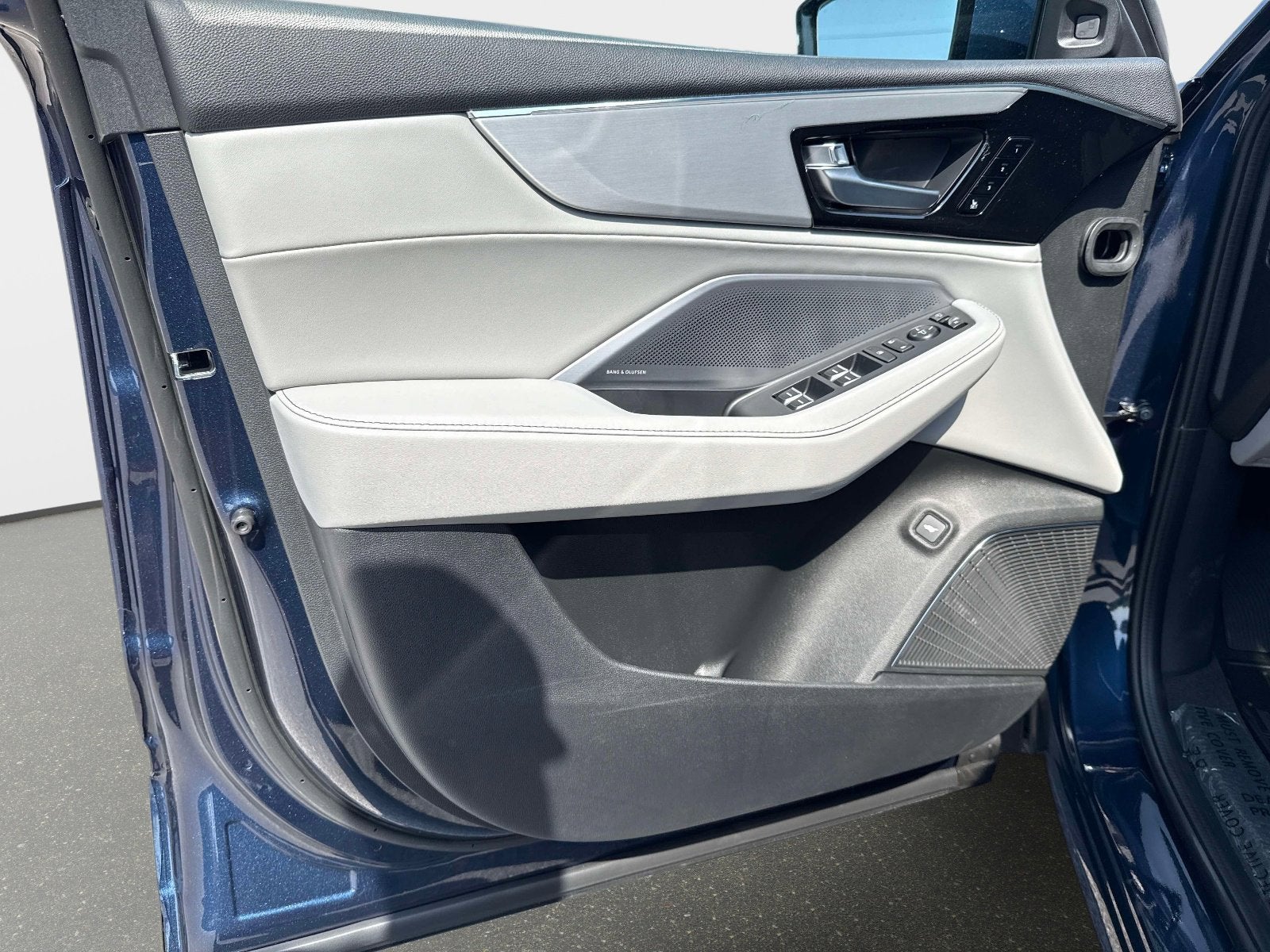 2026 Acura MDX w/Technology Package