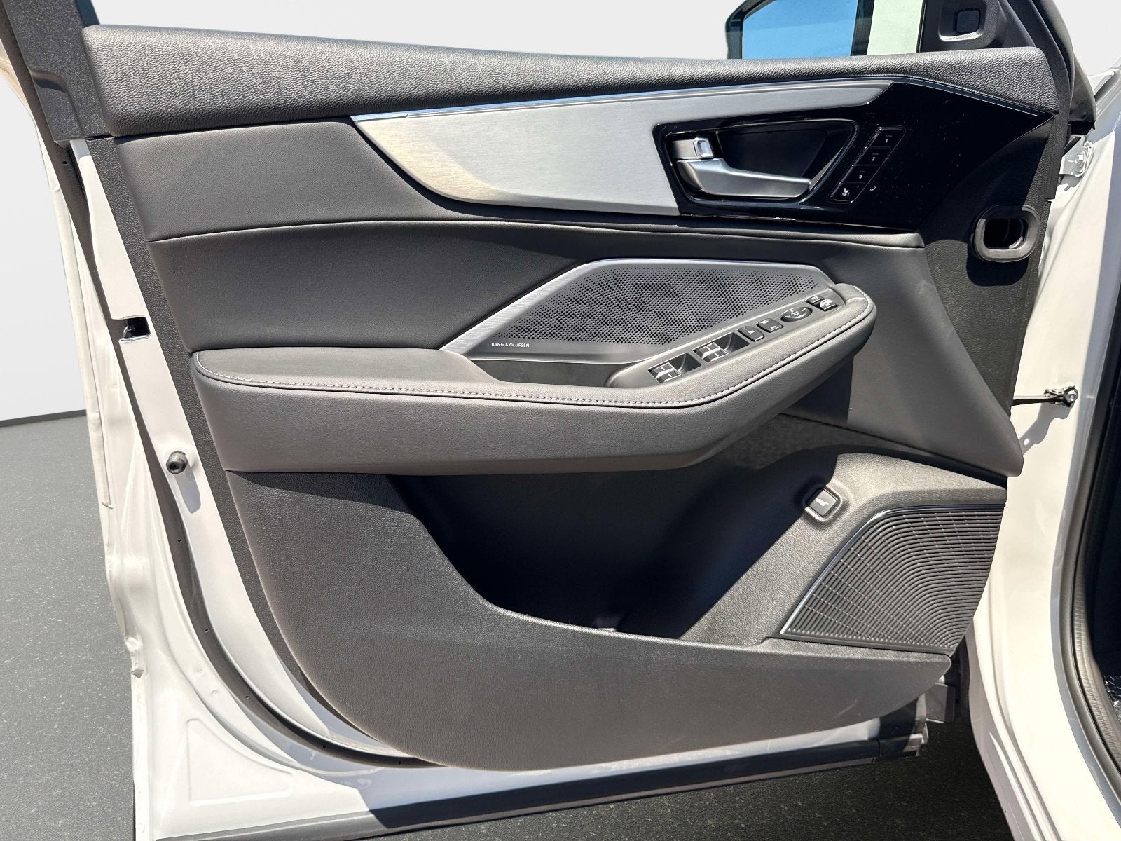 2026 Acura MDX w/Technology Package