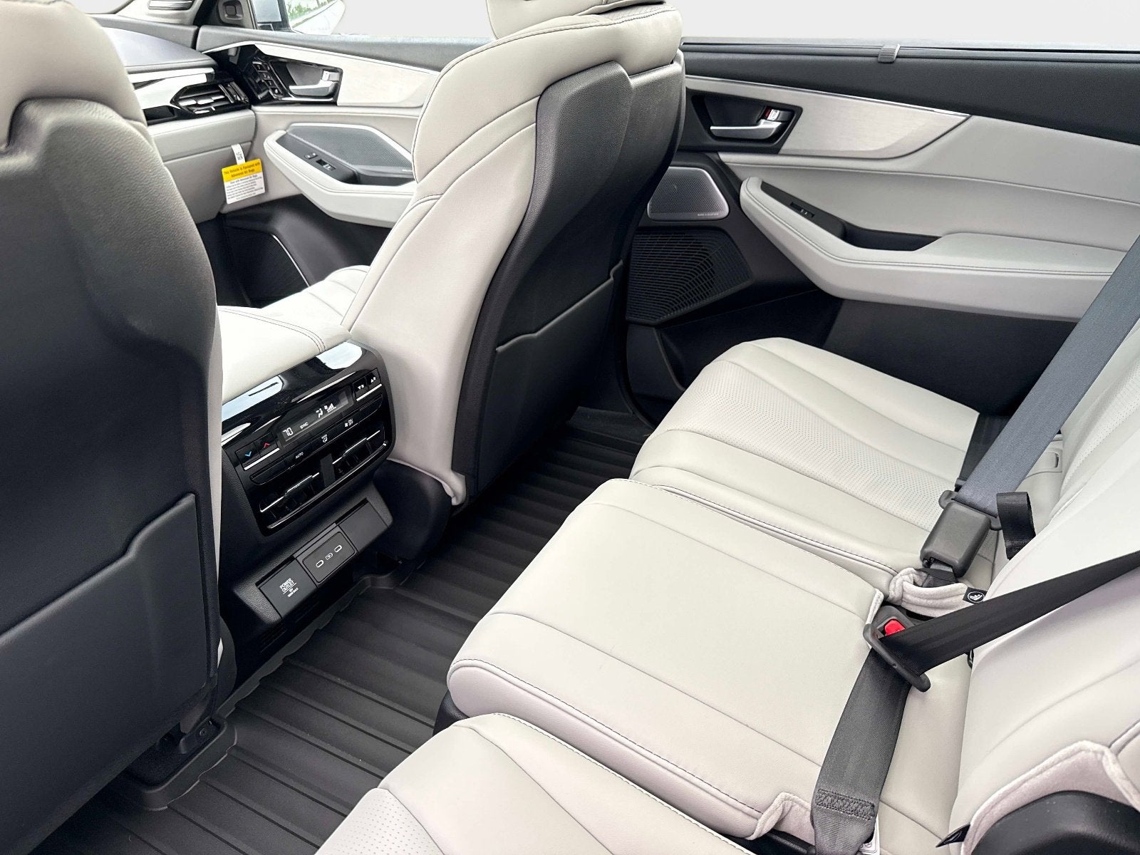 2026 Acura MDX w/Technology Package