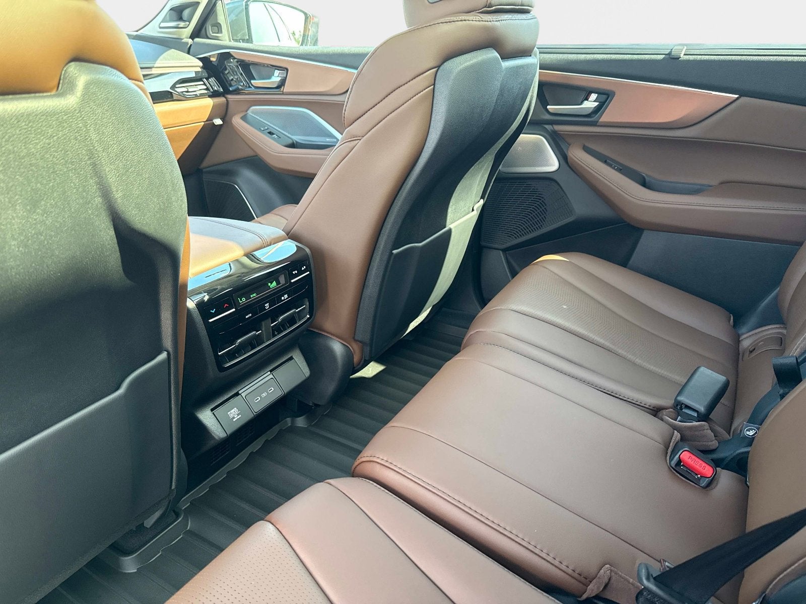 2026 Acura MDX w/Technology Package