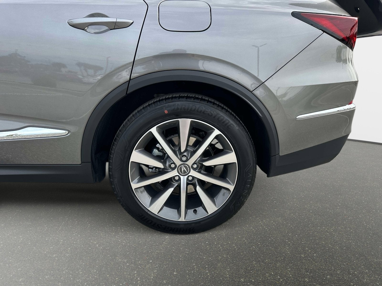 2025 Acura MDX w/Technology Package