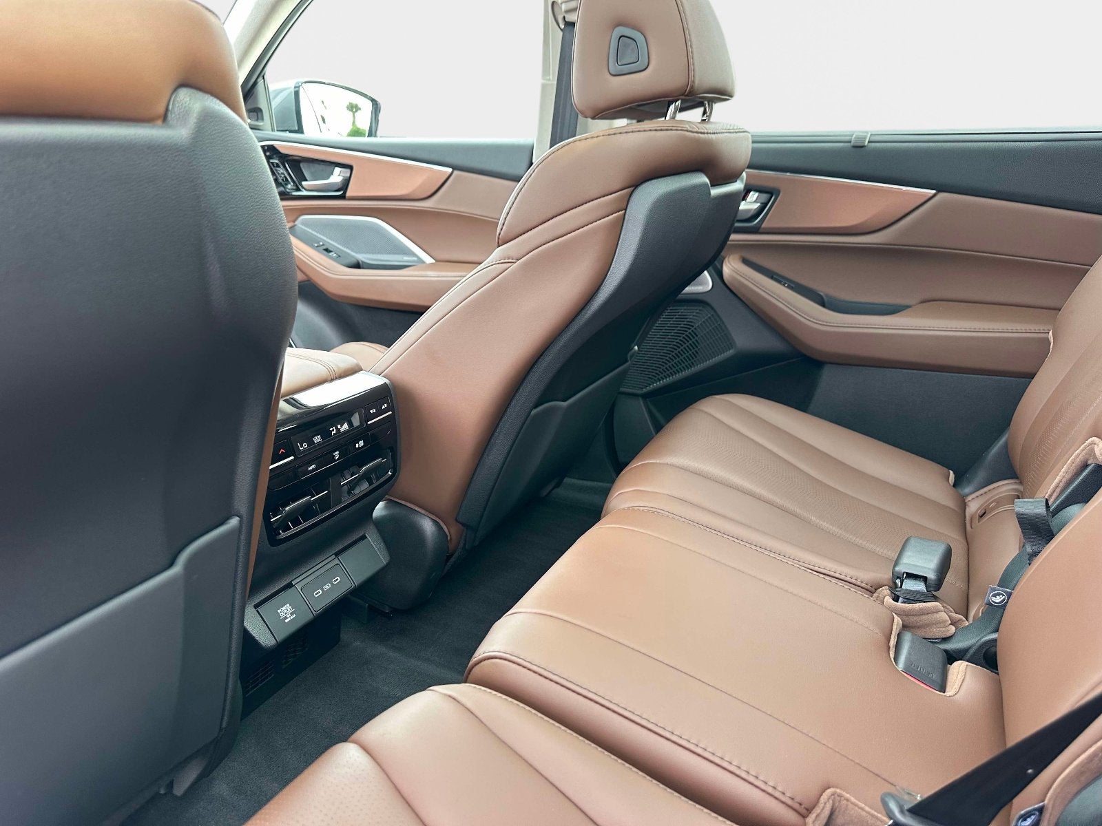 2025 Acura MDX w/Technology Package