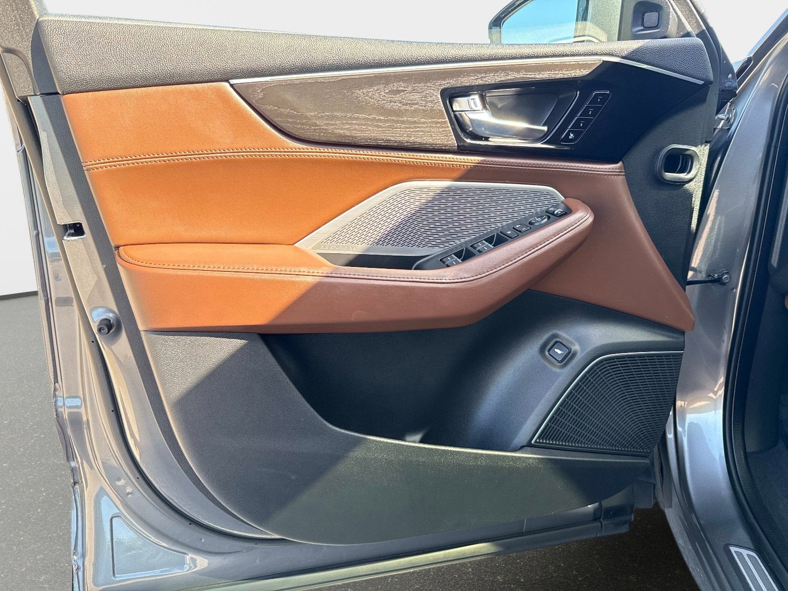 2023 Acura MDX w/Advance Package