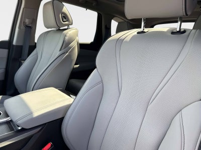 2023 Acura MDX w/Advance Package