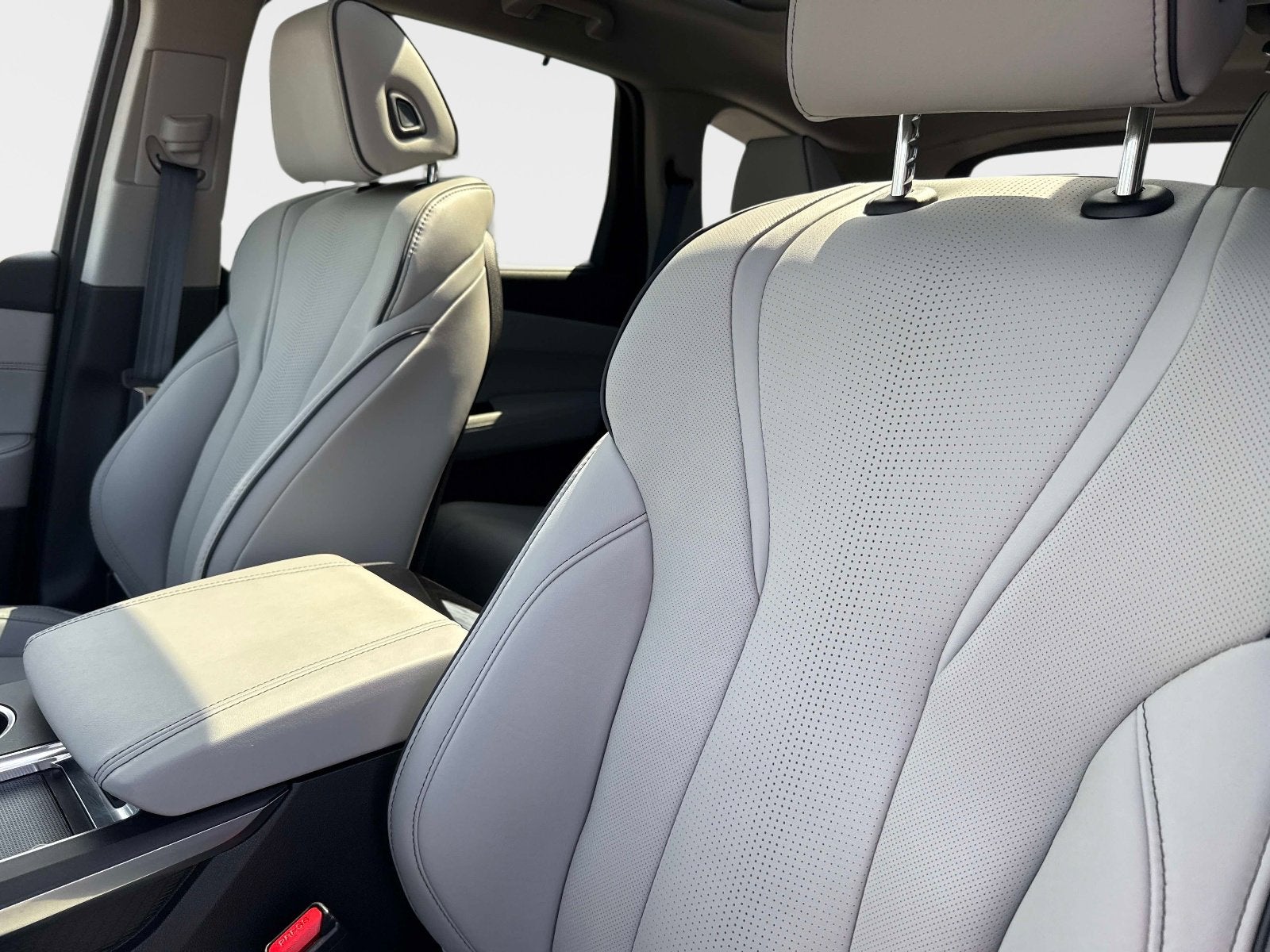 2023 Acura MDX w/Advance Package