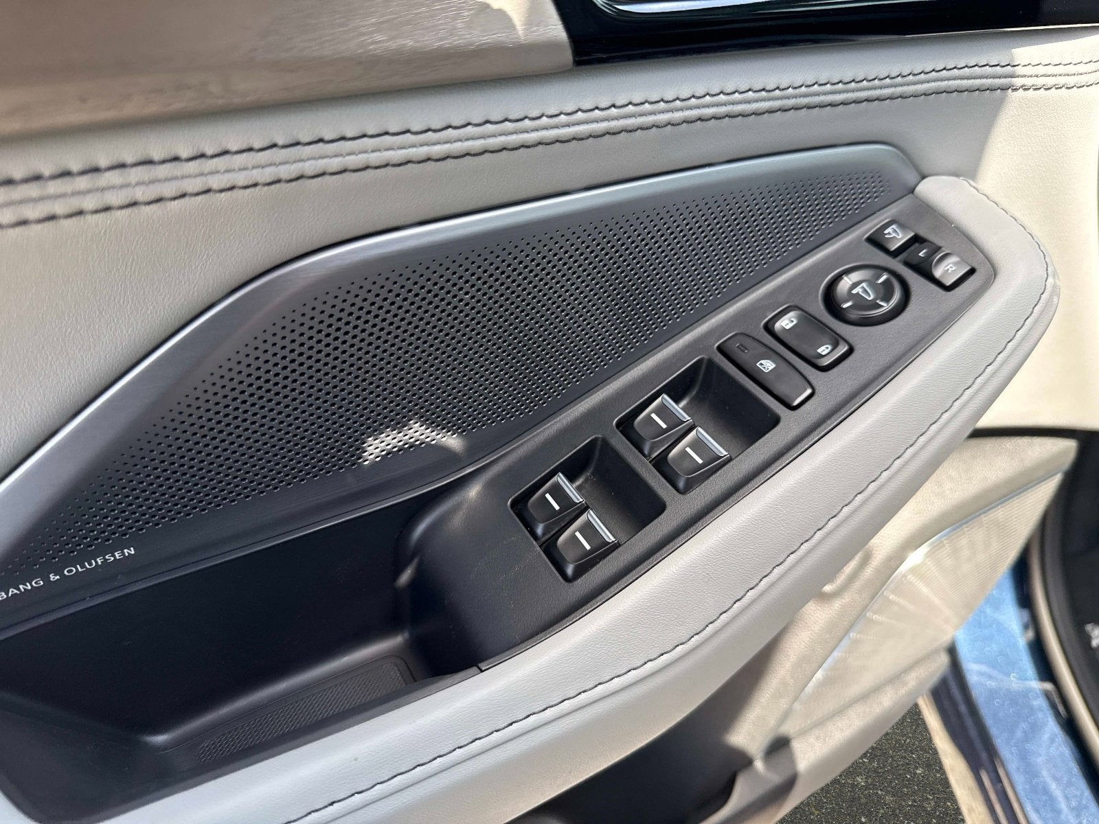 2026 Acura MDX w/Advance Package