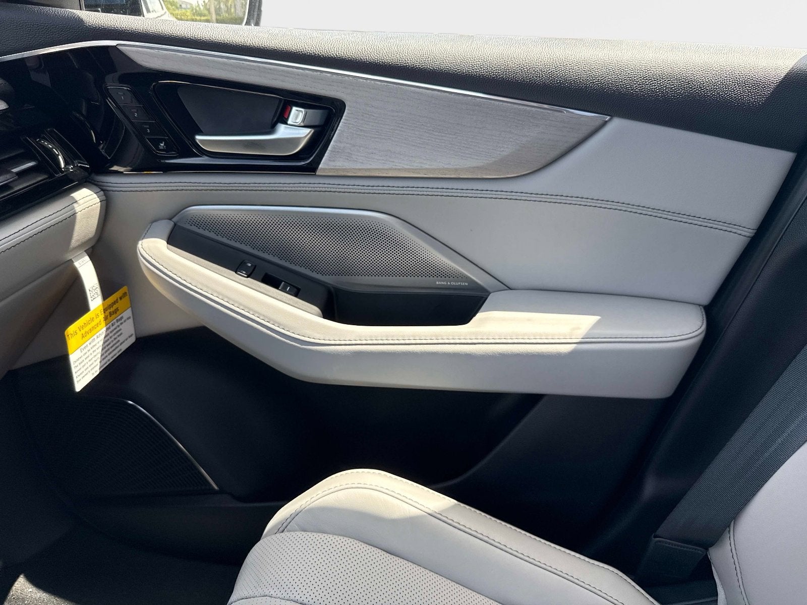 2026 Acura MDX w/Advance Package