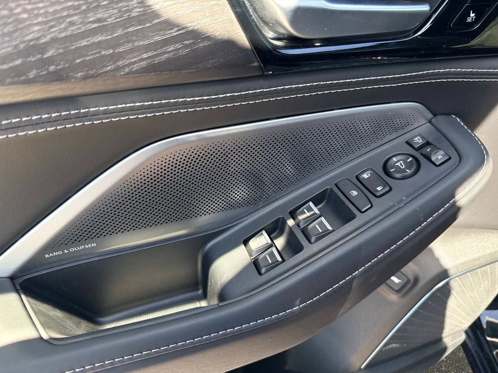 2026 Acura MDX w/Advance Package