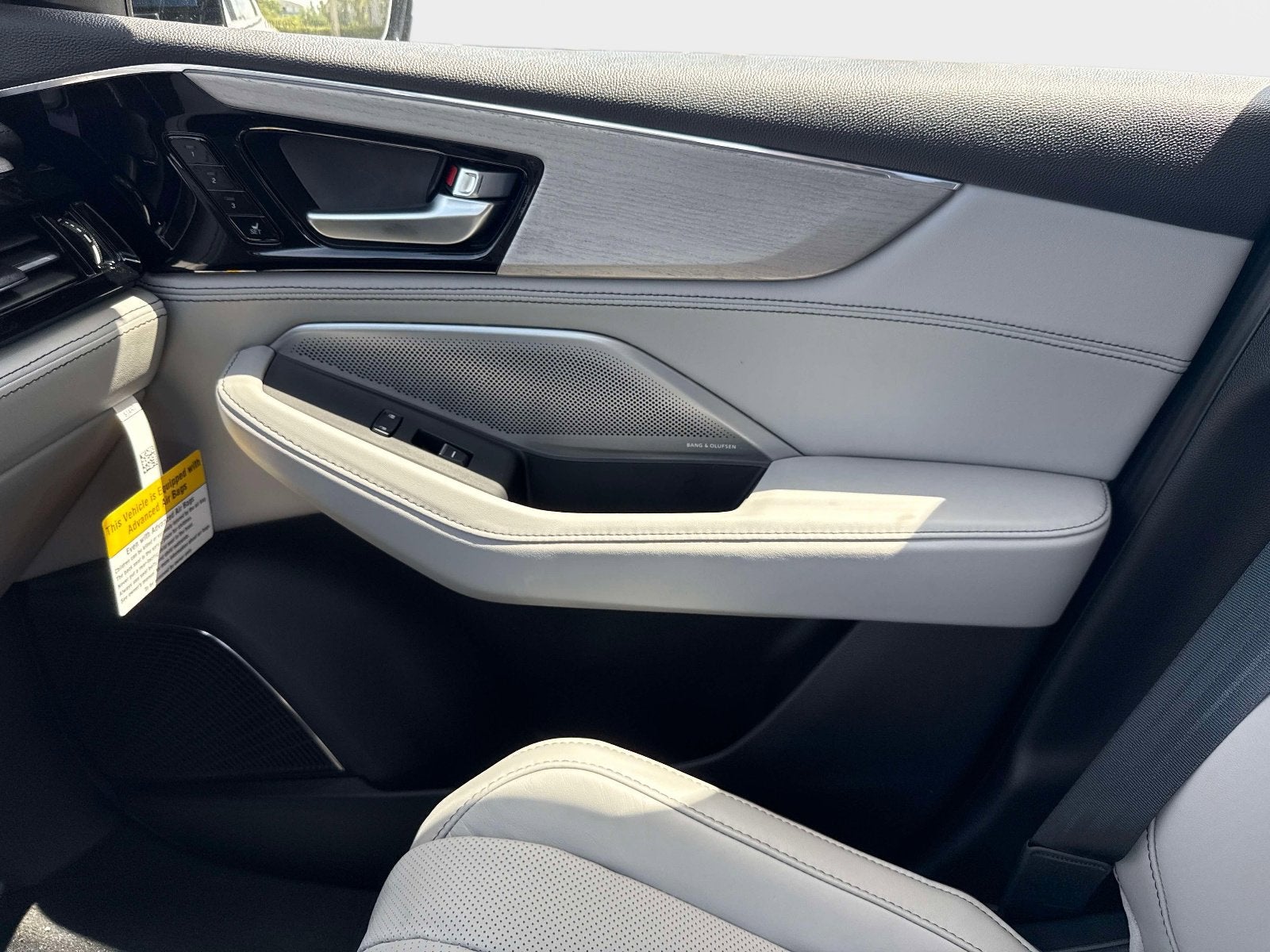 2026 Acura MDX w/Advance Package
