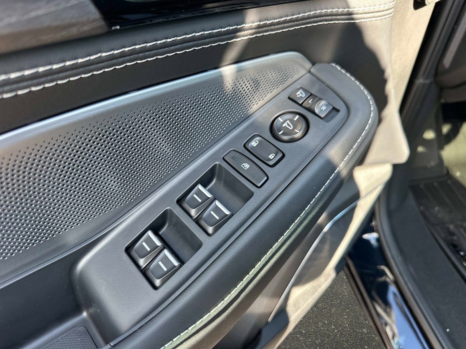 2026 Acura MDX w/Advance Package